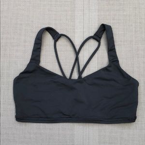 Lululemon Free To Be bra, size 4!